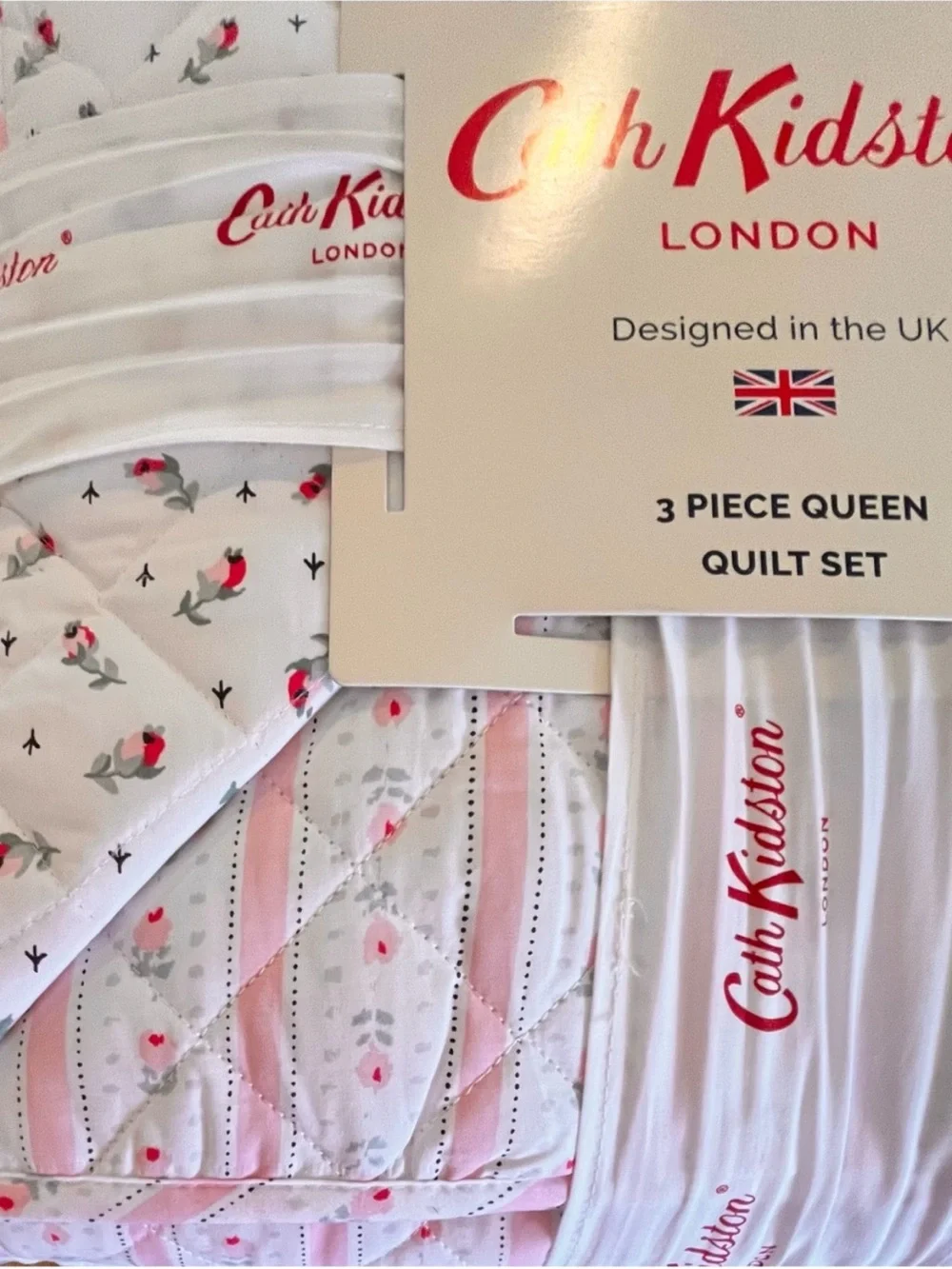 🆕- Cath Kidston Rosebud Pink Floral & Stripe Queen 3 Piece Quilt Set. Beautiful